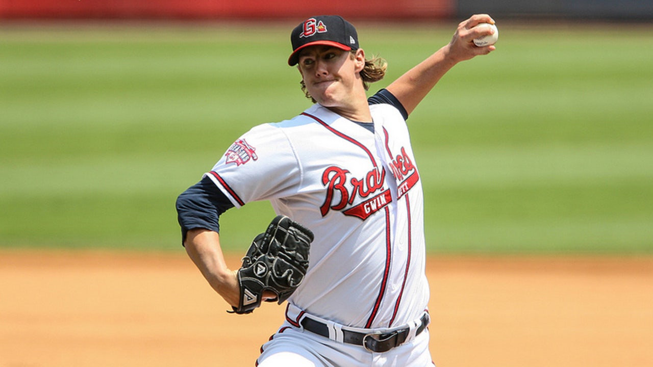 Reliever Ryan Buchter making push for Braves talented bullpen